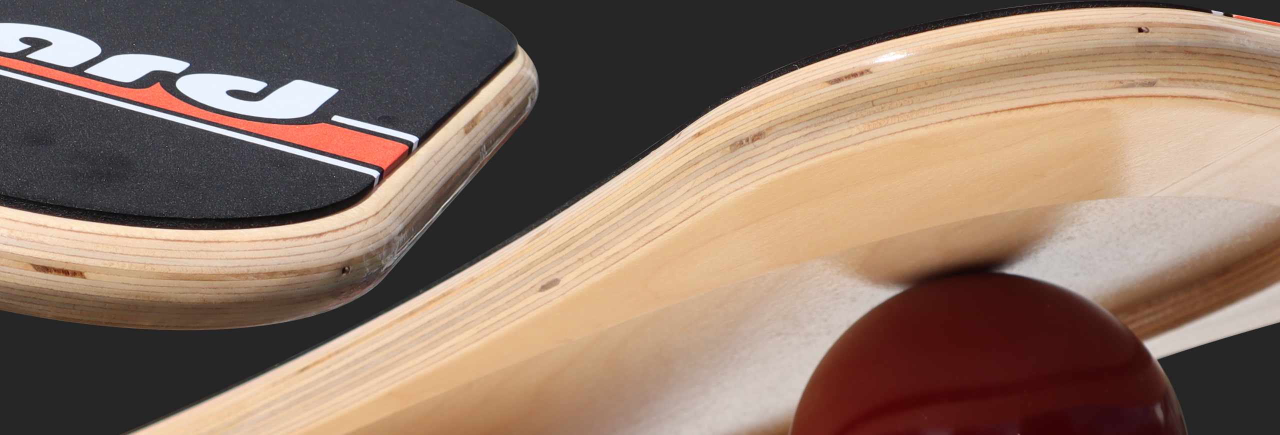 CoolBoard balance board on Ball product highlight 03